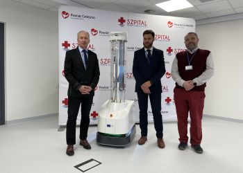 Robot UVD w Szpitalu Pomnik Chrztu Polski