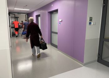 Pierwsi pacjenci w nowym budynku Szpitala.